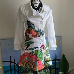 Desigual White Trench Coat with Vibrant Floral and Butterfly Patterns